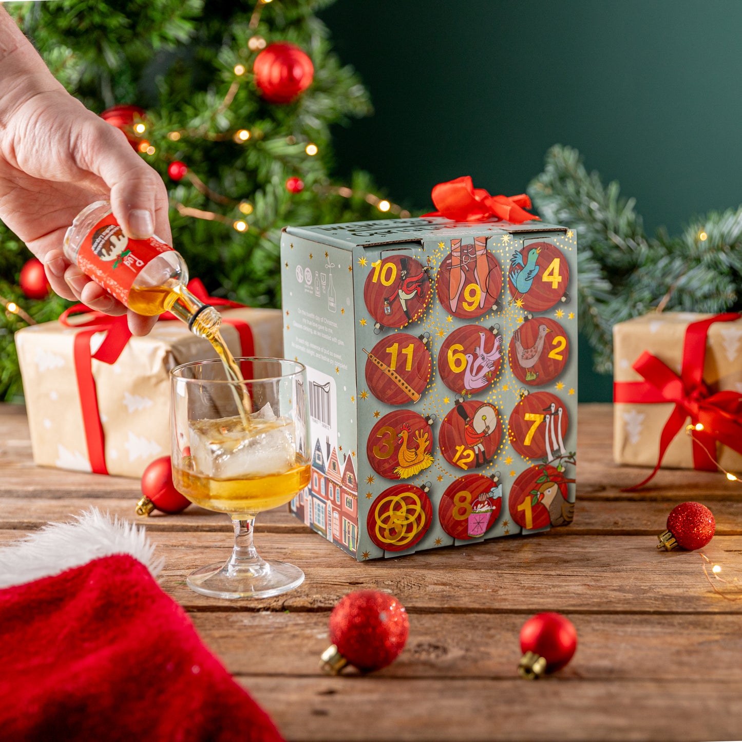 2024 Pud 12 Days Of Christmas Vodka Liqueur Gift Box (12 x 5cl)